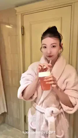 ViVi_officialのTikTok PR投稿：Night skincare routine🌙🧴💤 しっかりケアしたい日のモデル…