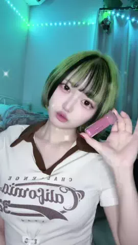 M〇kA(もか)のTikTok投稿