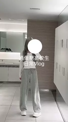 論のTikTok投稿
