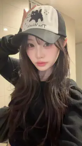 ハナのTikTok投稿