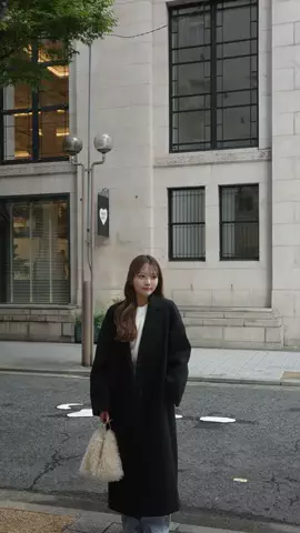 harunaのTikTok PR投稿：今年の秋冬、私の制服化する予感のコート🧥 Louereさんと…