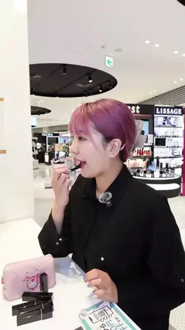 @cosme美容部員のTikTok投稿