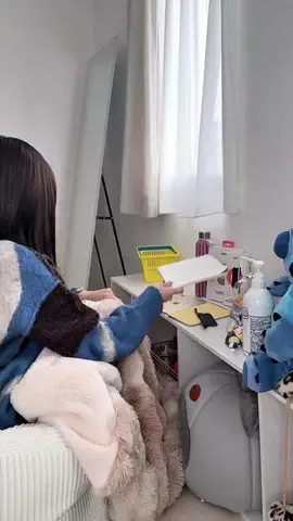なつのTikTok投稿