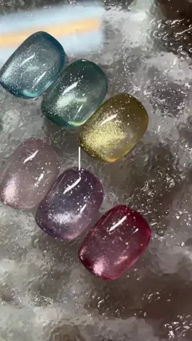 みー／NailartistのTikTok投稿