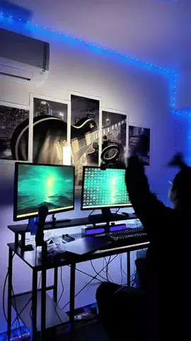 オタク男子高校生のTikTok投稿
