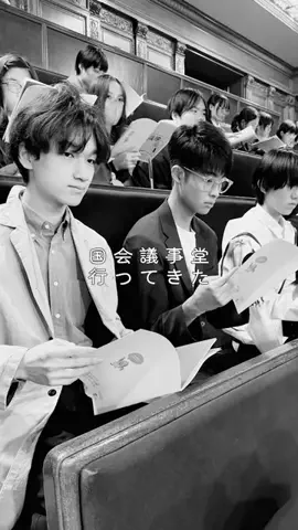 オタク男子高校生のTikTok投稿