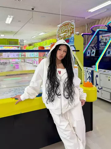 LarissaのTikTok投稿