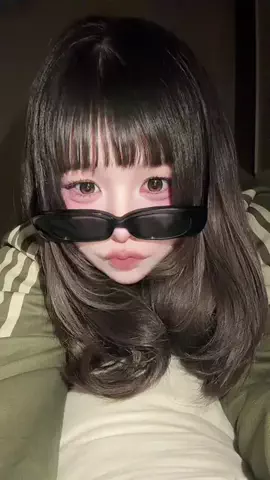 一生オン眉のTikTok投稿