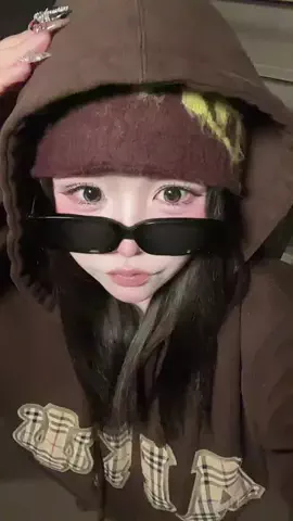 一生オン眉のTikTok投稿