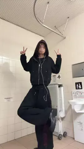 ゆうまのTikTok投稿