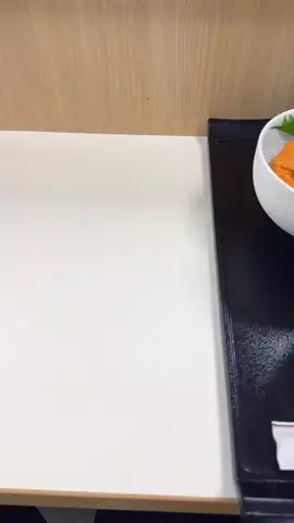 毎日甘いもの食べたいのTikTok投稿
