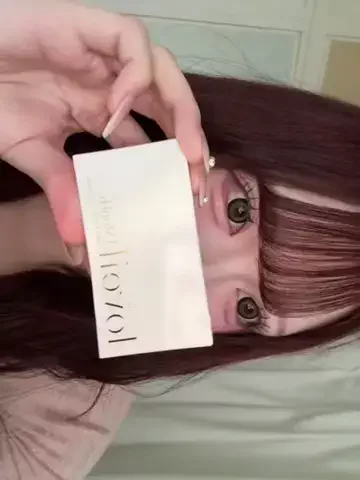 りぃのTikTok投稿