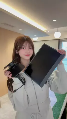 実桜(みお)のTikTok投稿