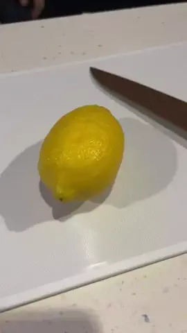 えりたま　あっちゃこちゃの万華鏡のTikTok投稿