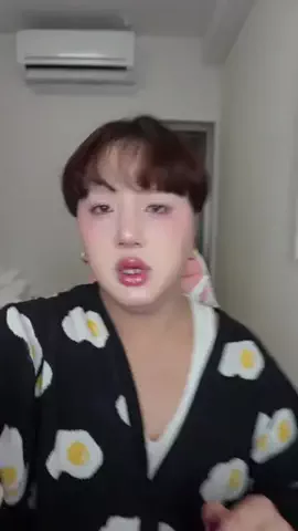 シュリリン(宇宙人)のTikTok投稿