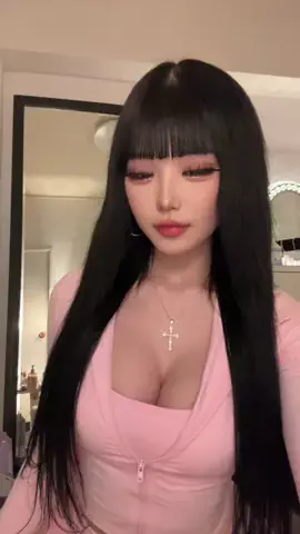 RiaのTikTok投稿