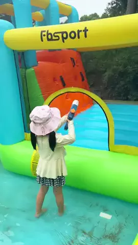 おとなTOこどもTRiPのTikTok投稿