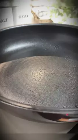 ゆん◎家族と食べる幸せごはんのTikTok投稿