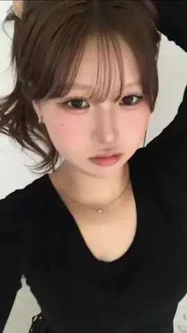 momoのTikTok投稿
