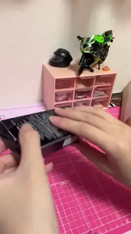 サンリオひぃーちゃん🩷💀💜のTikTok投稿