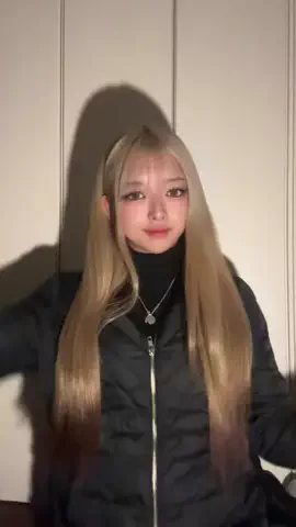 ひなちむのTikTok投稿
