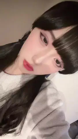 あいな(14)のTikTok投稿