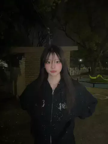 妃のTikTok投稿