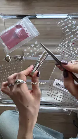 IKU makeupのTikTok投稿