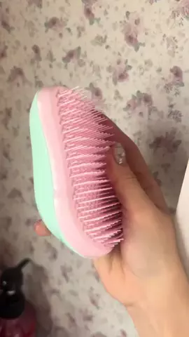 ピンクちゃん🎀🤍| 美容師✂︎のTikTok投稿
