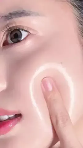 MikoのTikTok投稿