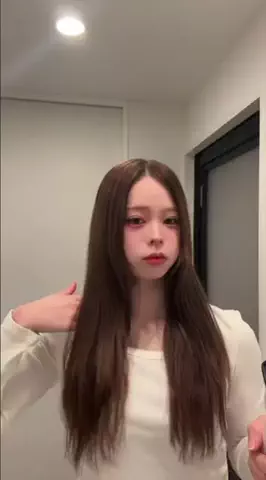 葵彩のTikTok投稿