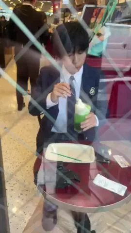 彼女っている？のTikTok投稿