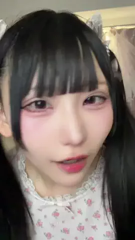 ura momokaのTikTok投稿