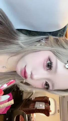 出遅れぴんくのTikTok投稿