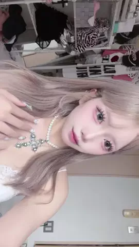 出遅れぴんくのTikTok投稿