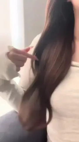 ⓔ ⓡ ⓘ🧸🎀のTikTok PR投稿：小さめバックの激選必需品🎀 ネイルも変えたヨ🦋 @HAIRST…