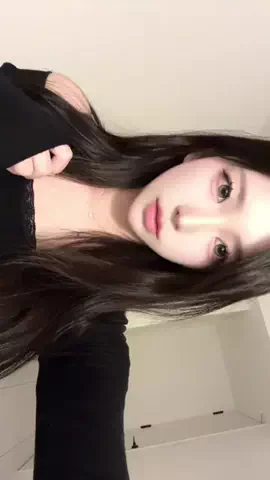 ShuのTikTok投稿