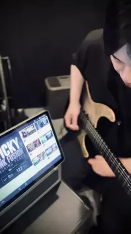 山口和也のギター大好きTikTokのTikTok投稿