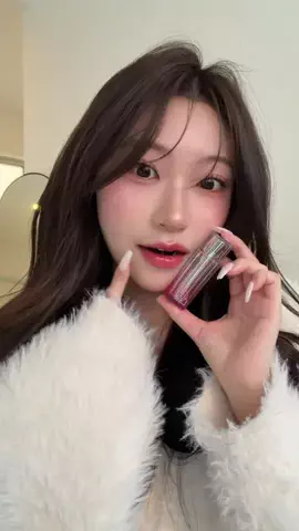 안나 annaのTikTok投稿