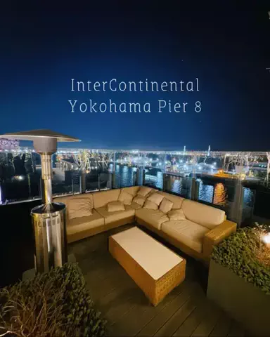 umeのTikTok PR投稿：お部屋の大きな窓からは横浜の夜景を一望🥂 みなとみら…