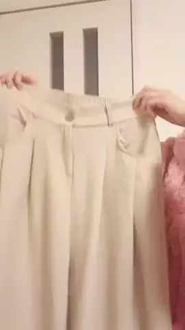 瞳HitomiのTikTok投稿