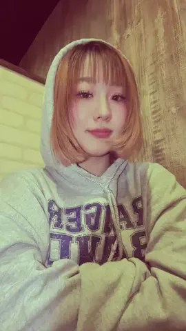 $eeのTikTok投稿