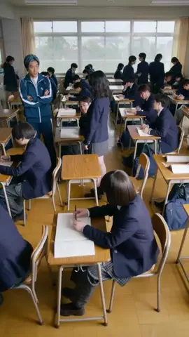 思春期の葛藤のTikTok PR投稿：高校生に恋愛って必要？ #ショートドラマ #knowunity #pr 