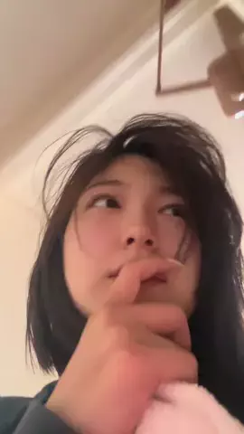 二郎系のTikTok投稿