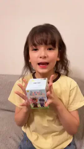 えみり　EmilyのTikTok投稿