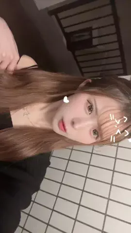 りなちーのTikTok投稿