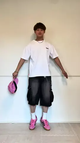 ノームコアたいしのTikTok投稿