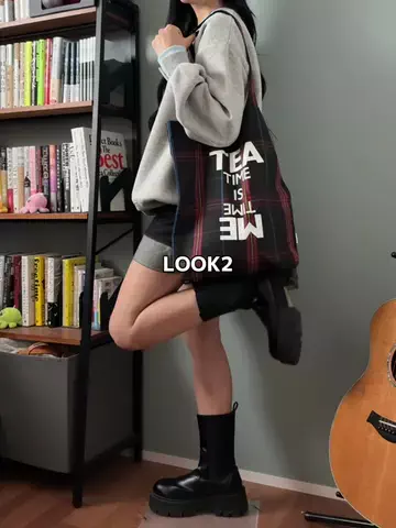 側湾症ネキのTikTok投稿