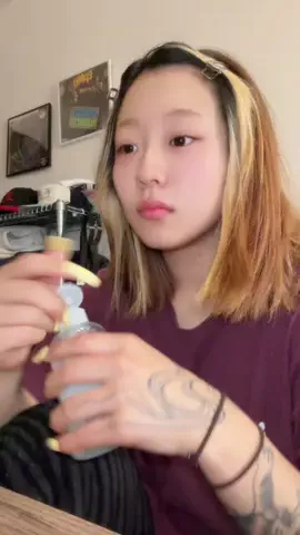 $eeのTikTok投稿