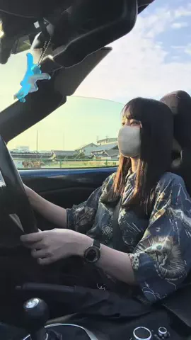 たけりなのTikTok投稿